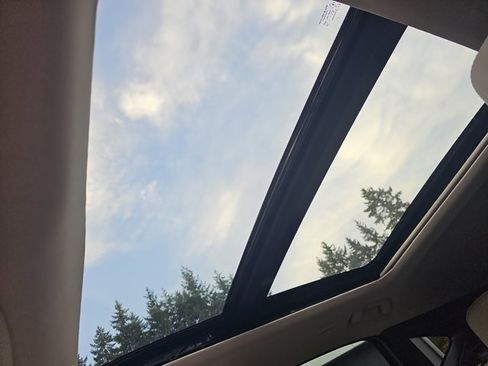 Certified 2025 Nissan Murano SL w/ Cargo Package image 24