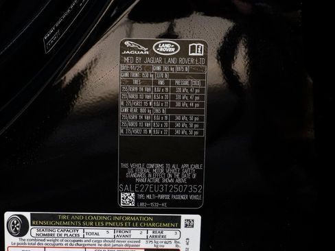 New 2026 Land Rover Defender 110 X-Dynamic SE image 26