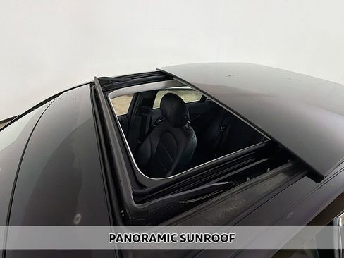 Used 2015 Mercedes-Benz C 300 C 300 image 3