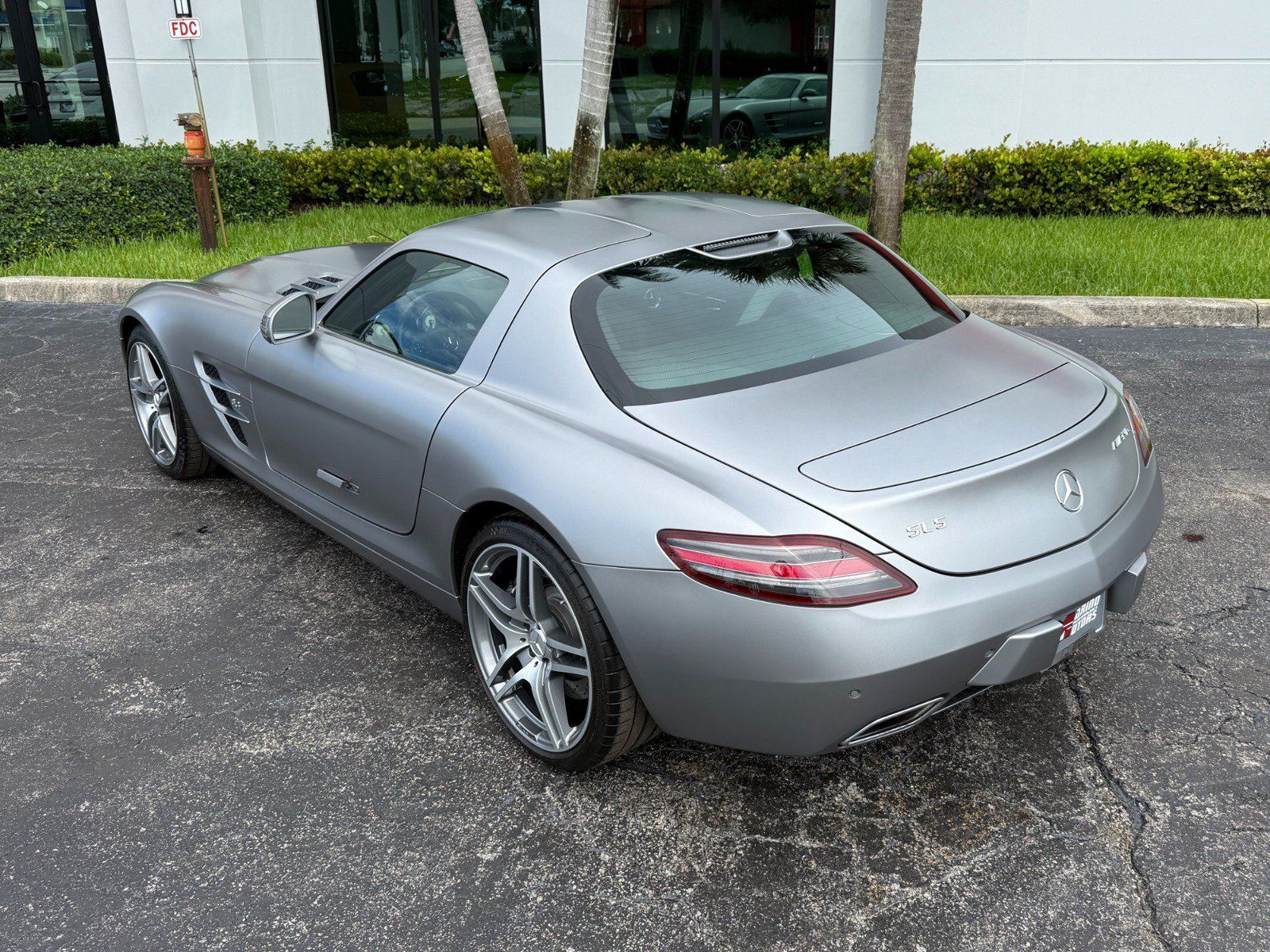 Used 2012 Mercedes-Benz SLS AMG Coupe image 16