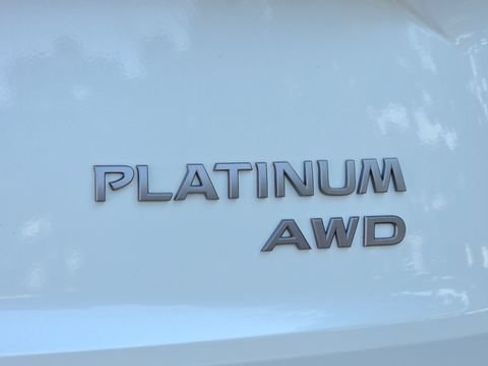 Used 2024 Nissan Rogue Platinum w/ Platinum Premium Package AWD/4WD image 55