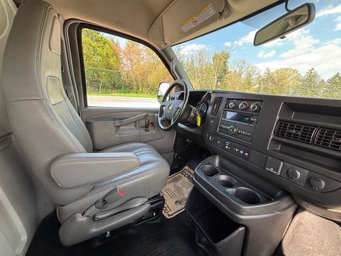 Used 2021 Chevrolet Express 2500 Extended w/ Driver Convenience Package image 24