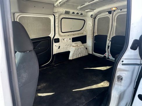 Used 2021 RAM ProMaster City Tradesman image 5