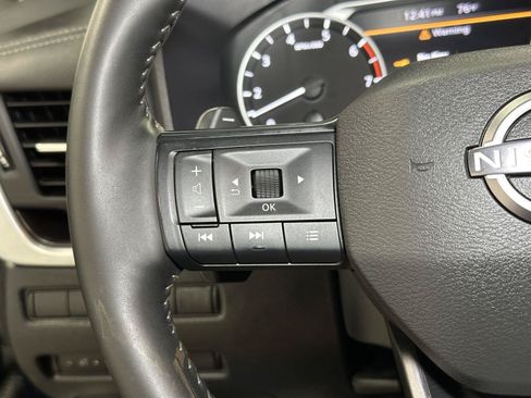 Used 2026 Nissan Rogue SV AWD/4WD image 25