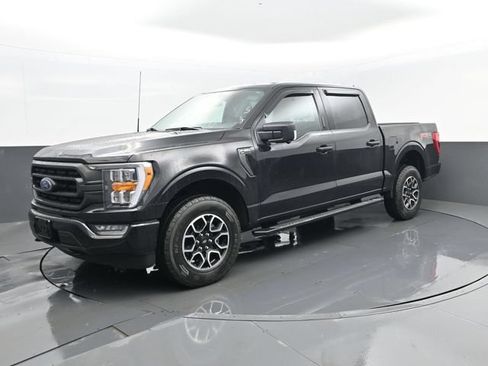 Used 2022 Ford F150 XLT w/ Equipment Group 302A High AWD/4WD image 2