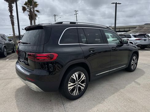 Used 2026 Mercedes-Benz GLB 250 image 5