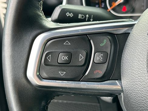 Used 2021 Jeep Gladiator Overland w/ Popular Equipment Package image 24