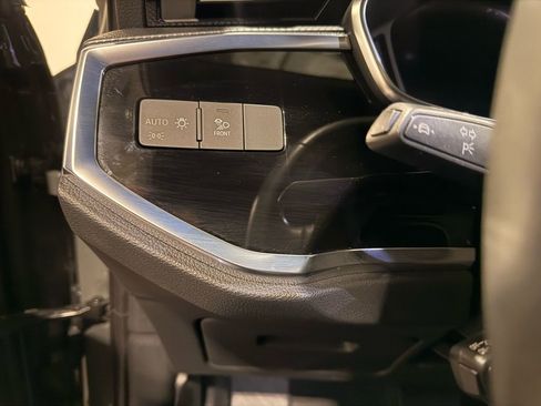 Used 2024 Audi Q3 2.0T Premium Plus image 15