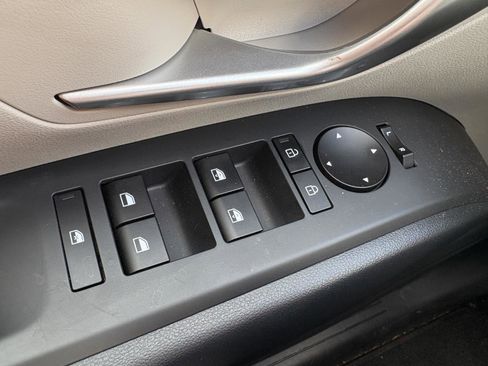 Used 2025 Hyundai Tucson Blue image 33