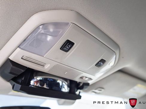 Used 2020 Subaru Ascent 8-Passenger AWD/4WD image 5