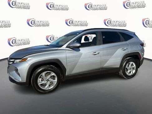 Used 2022 Hyundai Tucson SEL image 1