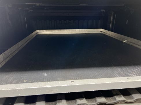 Used 2022 Chevrolet Silverado 2500 High Country w/ Z71 Off-Road Package image 26