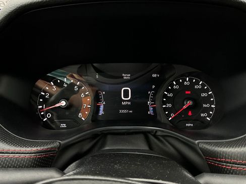 Used 2025 Jeep Compass Trailhawk image 38