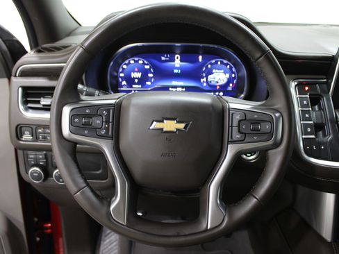 Used 2024 Chevrolet Tahoe LT w/ Luxury Package image 10