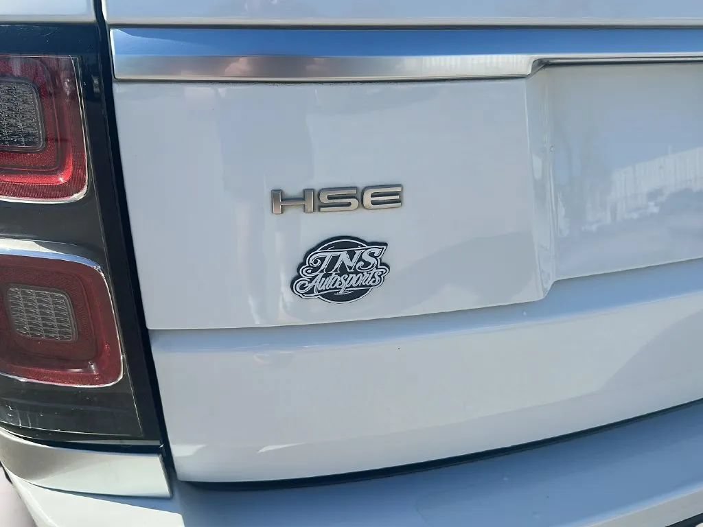 Used 2019 Land Rover Range Rover HSE AWD/4WD image 34
