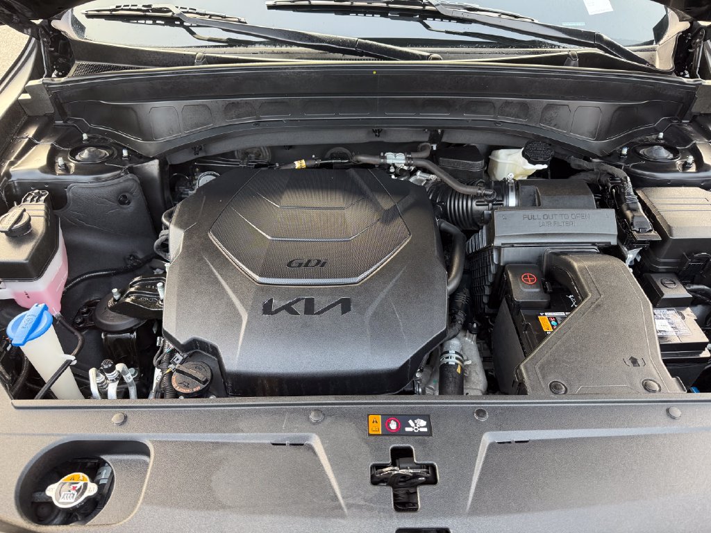 Certified 2024 Kia Telluride LX AWD/4WD image 11
