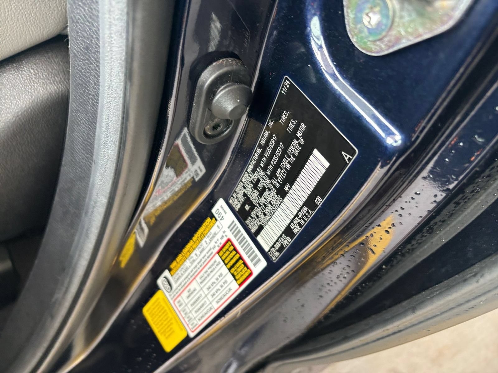 Used 2025 Toyota Sienna XLE FWD image 32