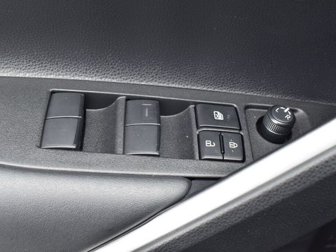 Certified 2026 Toyota Corolla Cross L AWD/4WD image 16