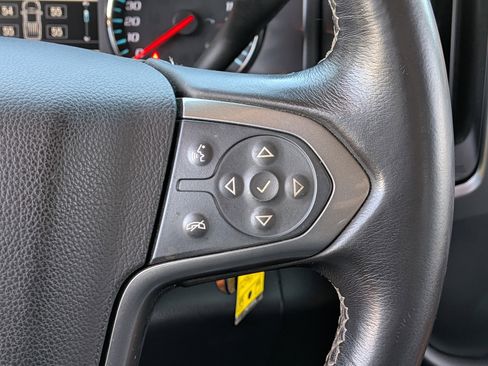 Used 2015 Chevrolet Silverado 2500 LT w/ LT Convenience Package AWD/4WD image 28