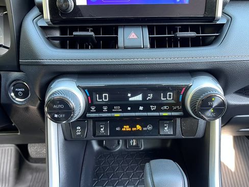 Used 2024 Toyota RAV4 XLE w/ Convenience Package AWD/4WD image 16