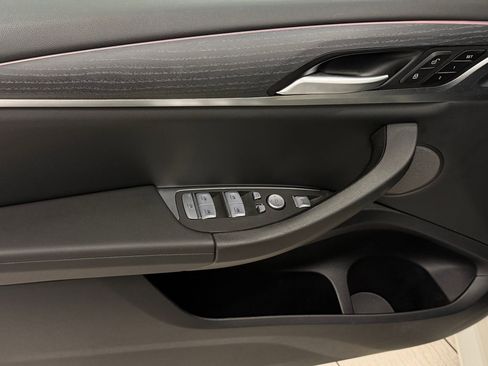 Used 2024 BMW X3 xDrive30i w/ Premium Package image 11