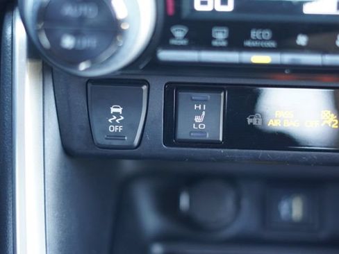 Used 2023 Toyota RAV4 XSE AWD/4WD image 36