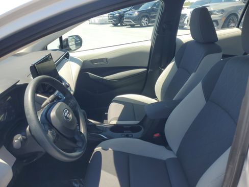 Used 2023 Toyota Corolla LE FWD image 14