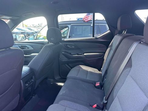 Used 2023 Chevrolet Traverse LT AWD/4WD image 10