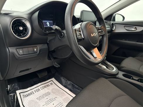 Used 2024 Kia Forte LXS FWD image 30