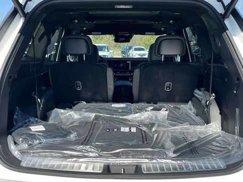 New 2026 Hyundai Palisade Calligraphy AWD/4WD image 18