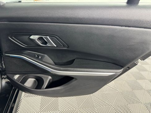 Used 2025 BMW 330i Sedan image 27