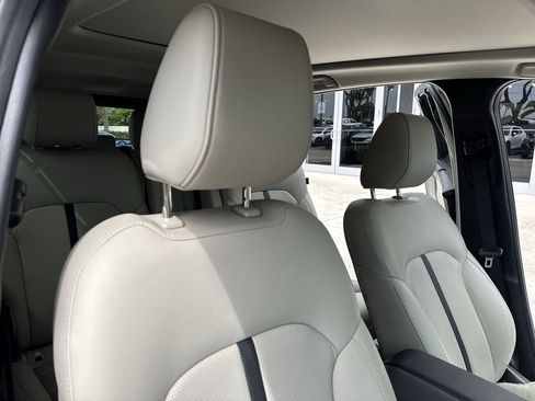 Used 2025 MAZDA CX-90 3.3 Turbo w/ Premium Sport Pkg image 46