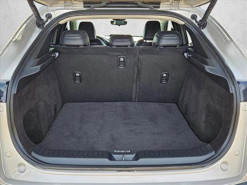 Used 2023 MAZDA CX-30 AWD 2.5 S w/ Premium Package image 6