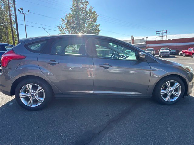 Used 2014 Ford Focus SE FWD image 2