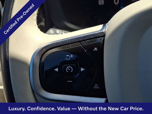 Certified 2024 Volvo XC60 B5 Plus w/ Climate Package AWD/4WD image 23