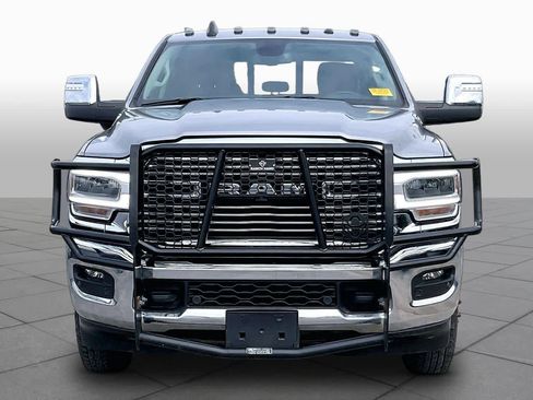 Used 2024 RAM 3500 Laramie w/ Towing Technology Group AWD/4WD image 4