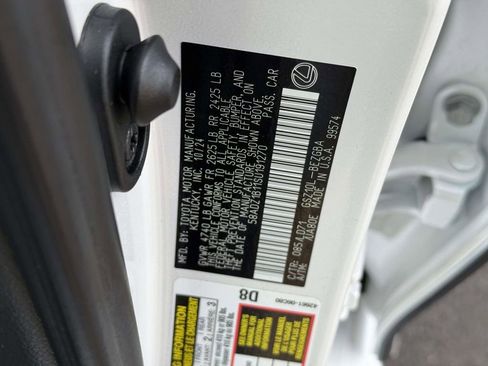 Used 2025 Lexus ES 350 Premium image 31