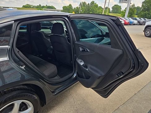 Used 2017 Chevrolet Malibu LS w/ LPO, Convenience Package 1 FWD image 63