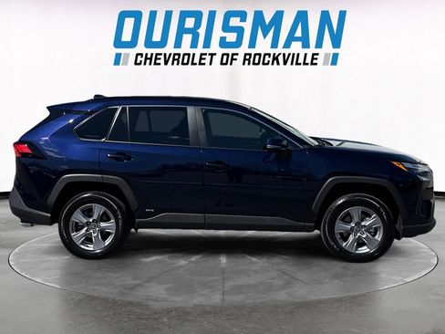 Used 2025 Toyota RAV4 XLE image 7