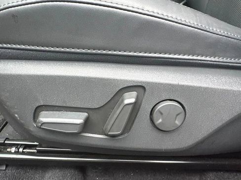 Used 2024 Kia Niro Wind FWD image 10