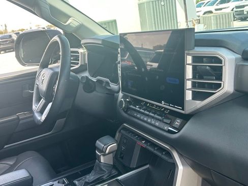 Used 2023 Toyota Sequoia SR5 image 22