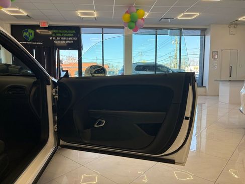 Used 2019 Dodge Challenger R/T image 34