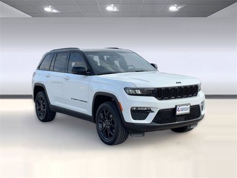 New 2025 Jeep Grand Cherokee Limited image 7