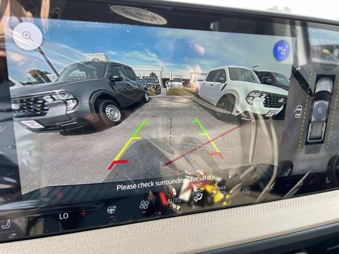 New 2026 Ford Maverick Lariat w/ 4K Tow Package AWD/4WD image 15