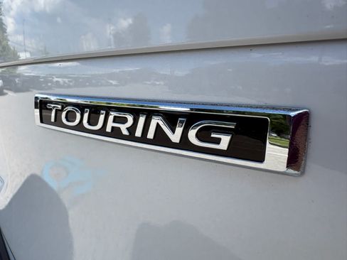 Used 2025 Subaru Forester Touring AWD/4WD image 7