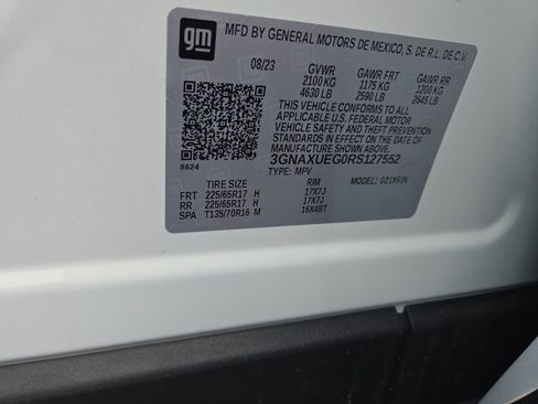 Used 2024 Chevrolet Equinox LT w/ LPO, Floor Liner Package AWD/4WD image 21