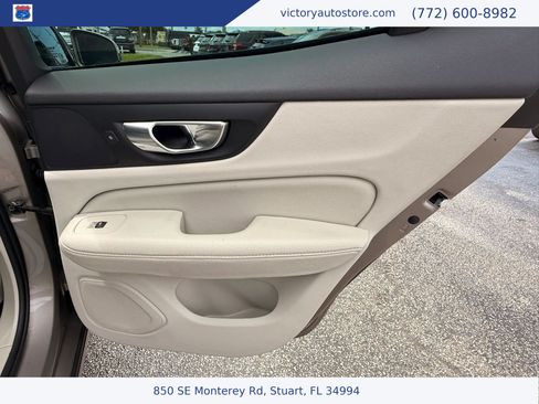 Used 2019 Volvo S60 T5 Momentum w/ Premium Package FWD image 21