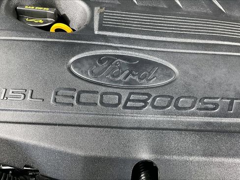 Used 2018 Ford Fusion SE w/ Fusion SE Technology Package FWD image 31