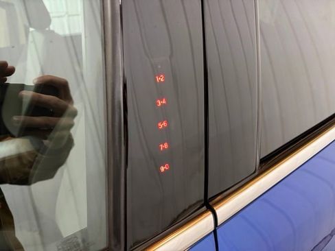 Used 2019 Ford Escape SE image 25