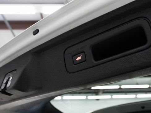 New 2026 Honda Odyssey Elite image 13